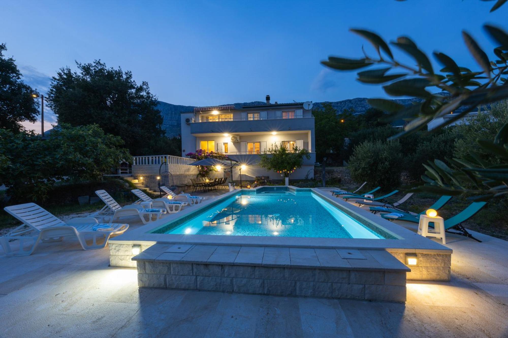 Casa Felice Apartments-Holiday Home Kaštela Εξωτερικό φωτογραφία