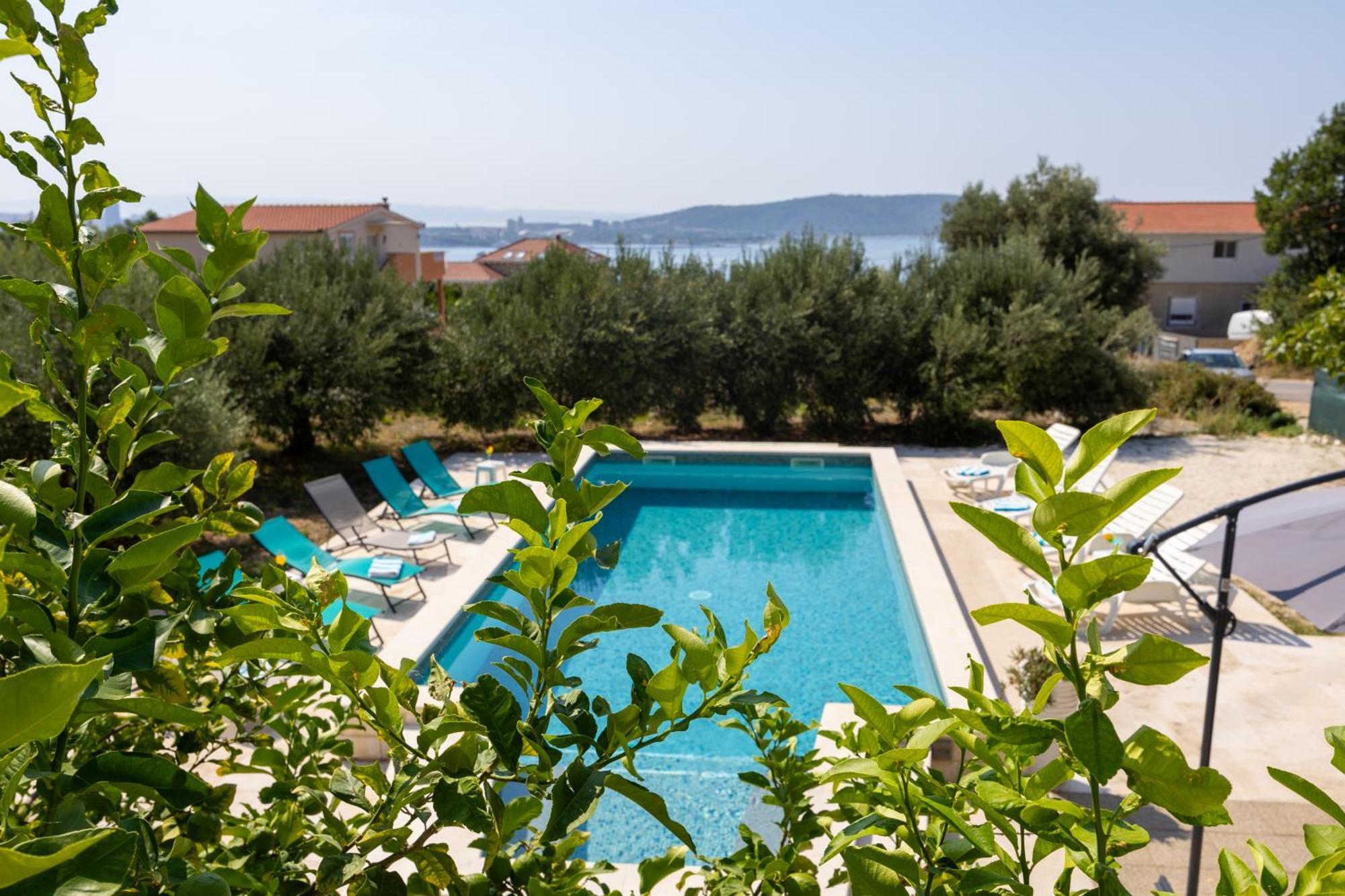 Casa Felice Apartments-Holiday Home Kaštela Εξωτερικό φωτογραφία